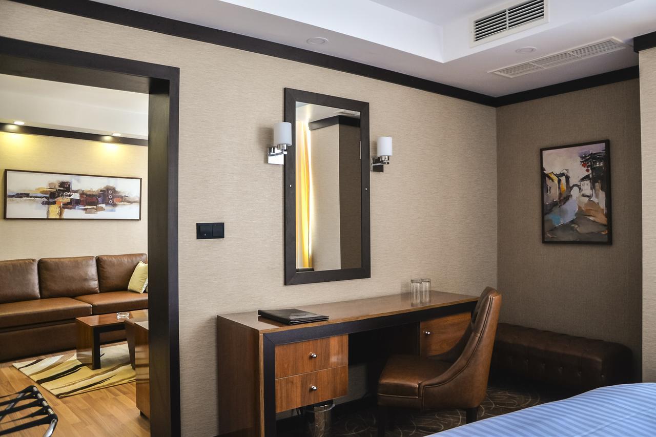 Cartoon Hotel